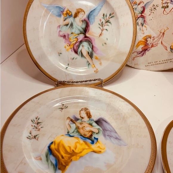 Charter Club Home
Salad/Dessert Plates New in a Box - Picture 4 of 4